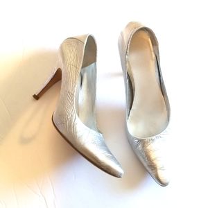 🥳🎉HP🎊🥂 Maison Margiela Silver Foil Leather Pumps